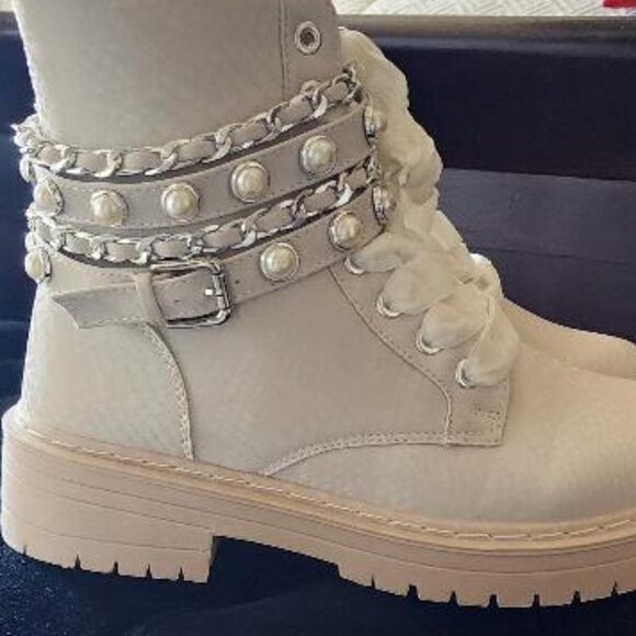 BRAND NEW Sugar Kade Pearl Combat Boots - Size 8 M - Picture 7 of 13